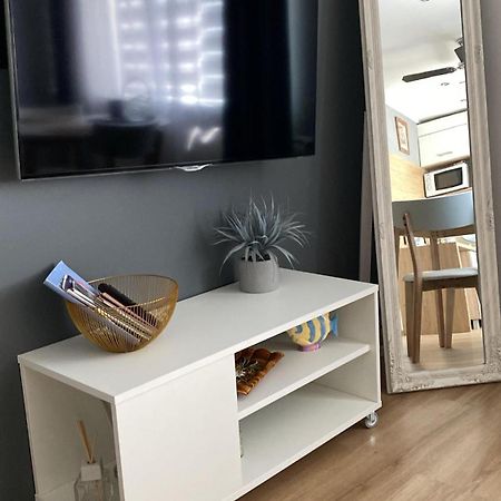 Apartment Ariella Jūrkalne Εξωτερικό φωτογραφία